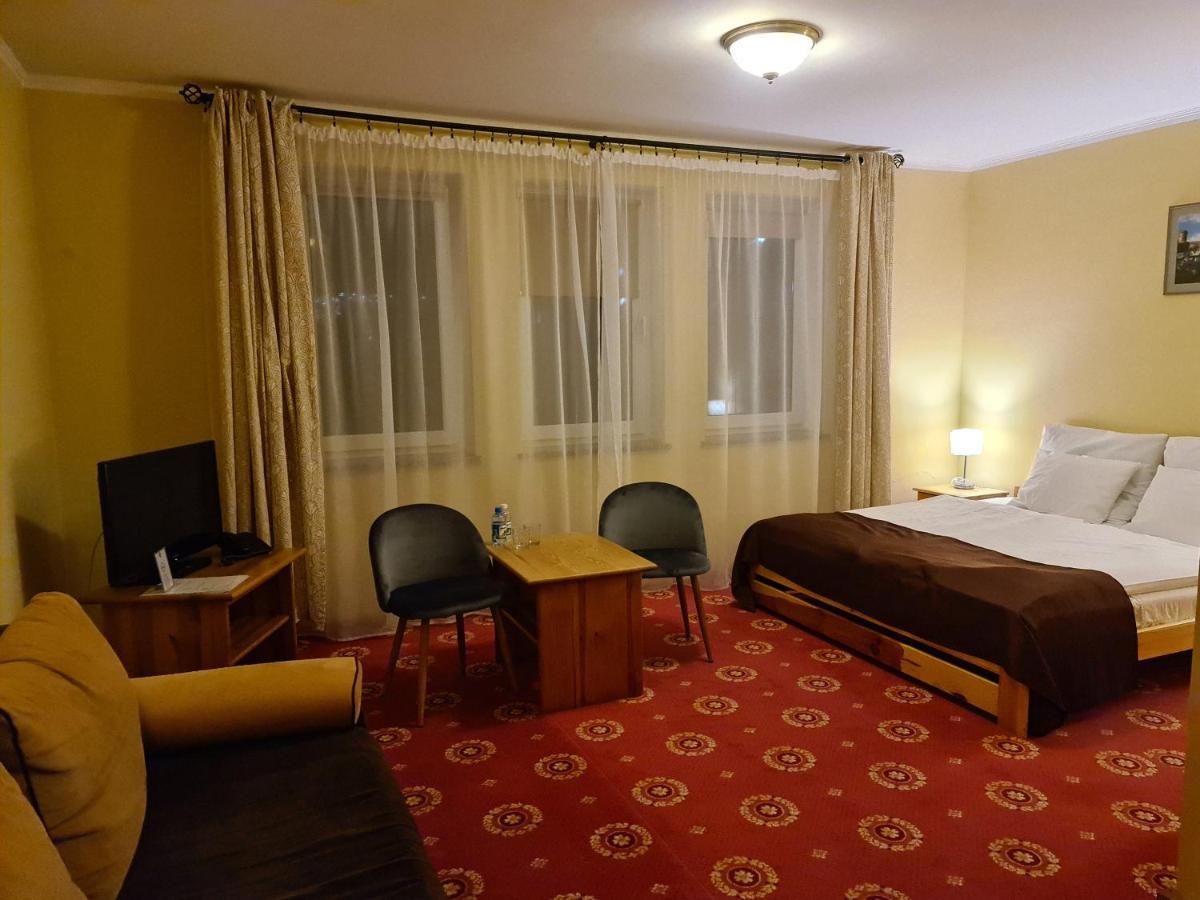 Hotel Kłodzko Exteriör bild
