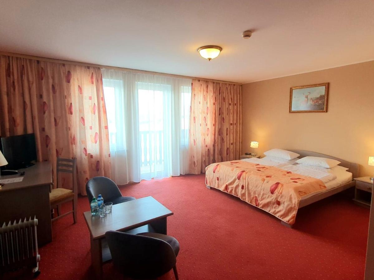 Hotel Kłodzko Exteriör bild